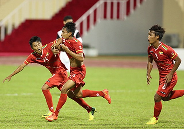 Các cầu thủ U19 Myanmar.