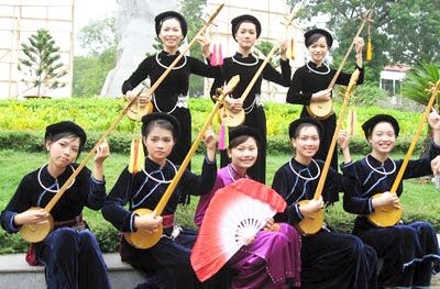 A Then singing troupe. Photo: vietnamtourism.com.vn