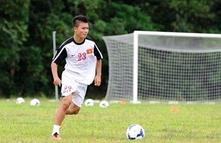 Nguyen Quang Hai of Hanoi Club has been named in the squad . (Photo tintuc.vn)