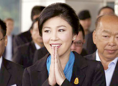 Cựu Thủ tướng Yingluck xuất hiện ở Tòa án tối cao.  Ảnh: Reuters