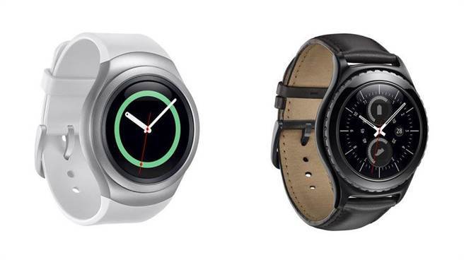  Gear S2 có màn hình 1,2 inch Circular Super Amoled độ phân giải 360 x 360 pixel, vi xử lý lõi kép tốc độ 1 GHz, RAM 512 MB, bộ nhớ trong 4 GB. Máy có khả năng chống bụi và nước, pin từ 2 đến 3 ngày với dung lượng 250 mAh. 