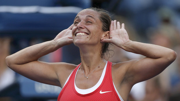 Niềm vui chiến thắng của Roberta Vinci - Ảnh: Reuters