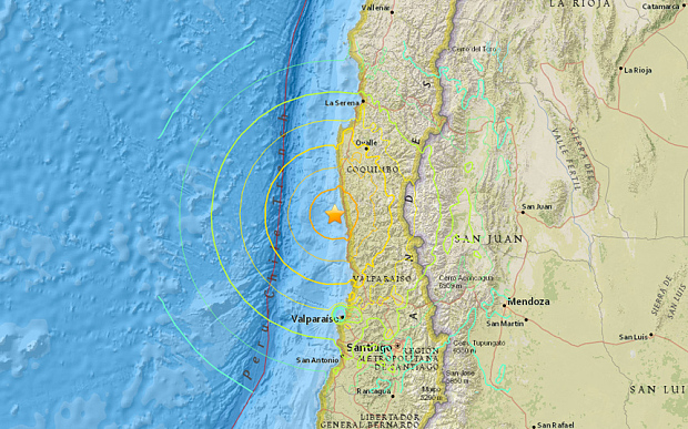 Cảnh báo sóng thần được đưa ra cho các vùng biển dọc Chile, Peru