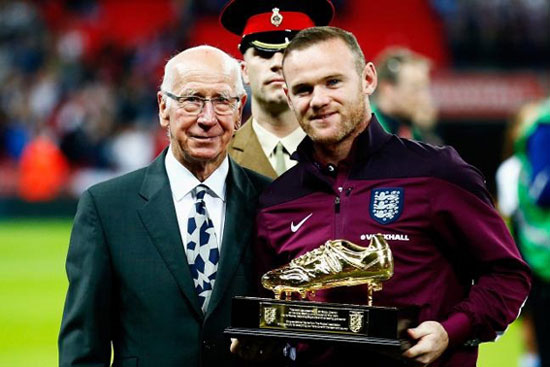 Thời khắc đánh dấu đỉnh cao sự nghiệp và cũng chỉ dấu giai đoạn bắt đầu sa sút của Wayne Rooney.