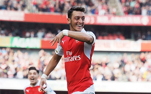 Tin bóng đá sáng 171 Mesut Ozil chính thức đạt thỏa thuận rời Arsenal