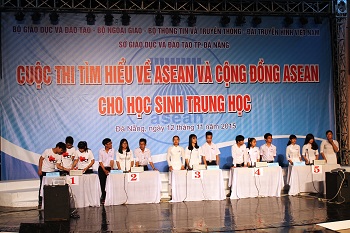 Some of the teams competing at the contest (source: baochinhphu.vn)