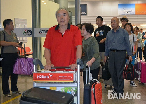 South Korean visitors at Da Nang International Airport