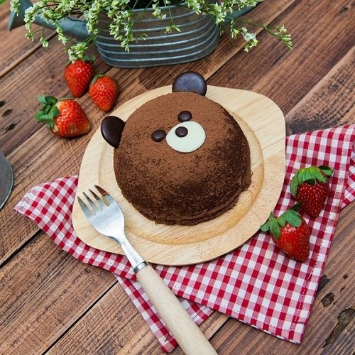   Teddy bear milk chocolate mousse