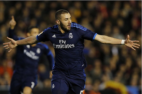 Benzema mở tỉ số trận đấu cho Real Madrid