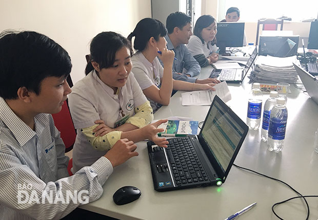 Trung tâm Y tế huyện Hòa Vang tìm hiểu về phần mềm Hệ sinh thái Y tế VNPT-HIS của VNPT Đà Nẵng.