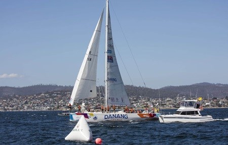 Winner of the Sydney Hobart Clipper Yacht Race Da Nang Vietnam at the finish line in Hobart on December 30, 2015. (Photo: countersy of organisers)