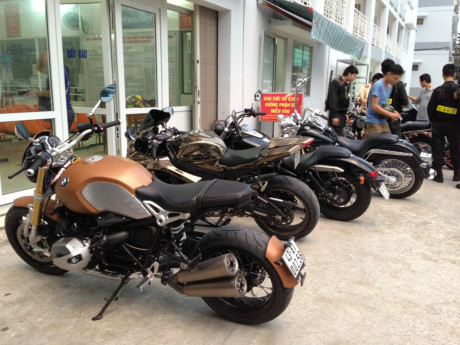 The seized motorbikes (Photo: Baomoi.com)