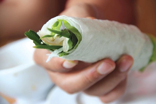 Banh trang cuon thit heo from the Hoang Tin restaurant