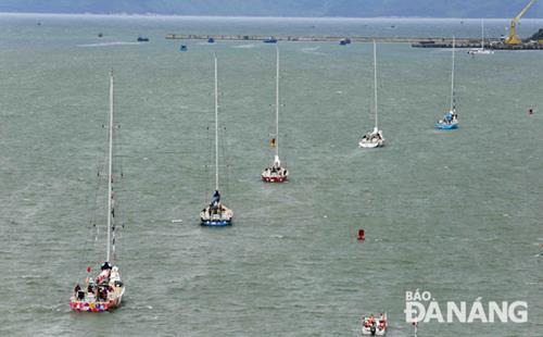  The Clipper Race fleet leaving the city