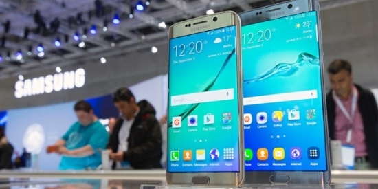 Samsung ra trận bằng cách nâng cấp mạnh hơn một thiết bị đột phá của năm ngoái.