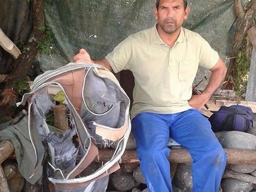 Johnny Begue finds the second MH370 fragment (Source: AFP)