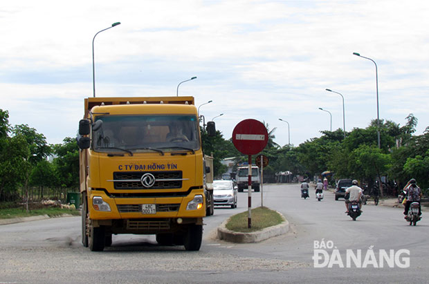 Quận Cẩm Lệ tăng cường các giải pháp mạnh để bảo đảm an toàn giao thông