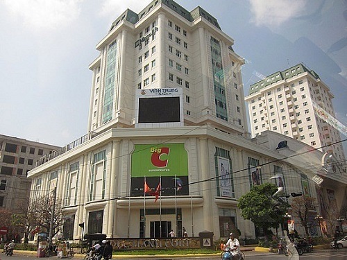 The existing BigC shopping mall on Hung Vuong