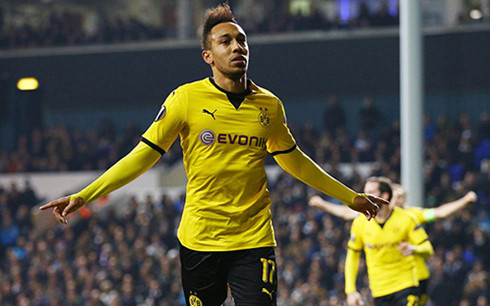 Aubameyang rực sáng trong trận lượt về (Ảnh: Getty).