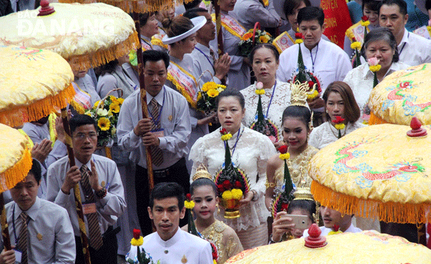 Từ lâu, lễ hội Quán Thế Âm không những chỉ dành cho những người theo đạo Phật mà còn là một sự kiện mang nét văn hóa tâm linh, thôi thúc mọi người khắp nơi tìm về chung vui, hòa mình trong cảm giác bình an, đậm nét truyền thống dân tộc.