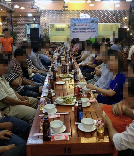 Thói quen ăn nhậu, uống bia, rượu gây lãng phí lớn đối với Việt Nam. (Ảnh có tính minh họa)