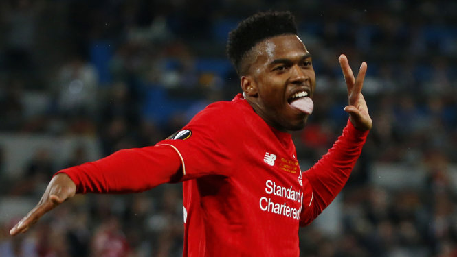 Niềm vui của Daniel Sturridge sau khi mở tỉ số cho Liverpool. Ảnh: Reuters