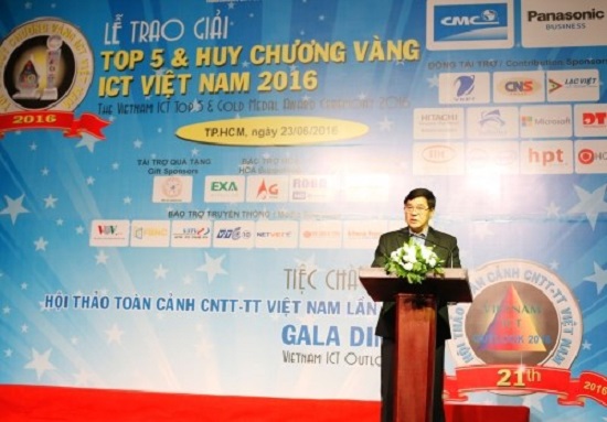 Chairman of the HCM City Computer Association (HCA) Chu Tien Dung at the event (Source: .pcworld.com.vn)