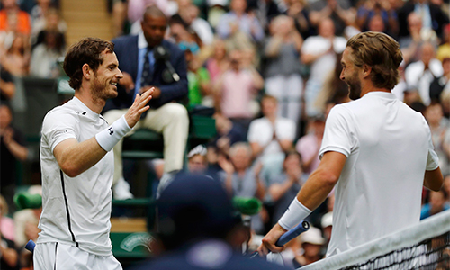 Murray thắng trận derby Vương quốc Anh trước tay đợt đàn em. Ảnh: Reuters.