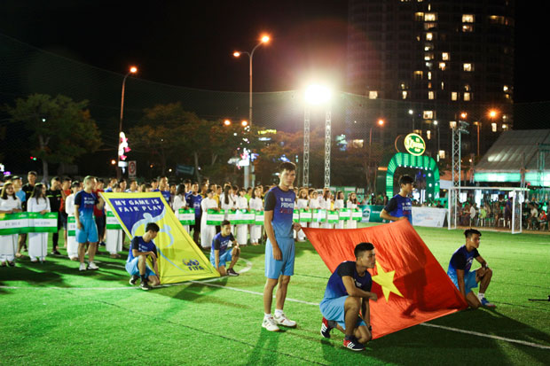 Nghi thức khai mạc Giải bóng đá mini phong trào toàn quốc năm 2016 – Cúp Bia Sài Gòn khu vực Đà Nẵng.