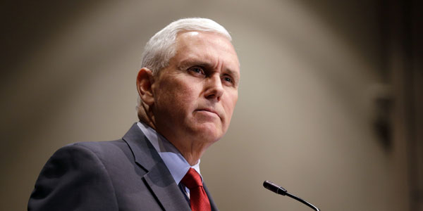 Ông Mike Pence là Thống đốc bang Indiana. Ảnh: Huffingtonpost