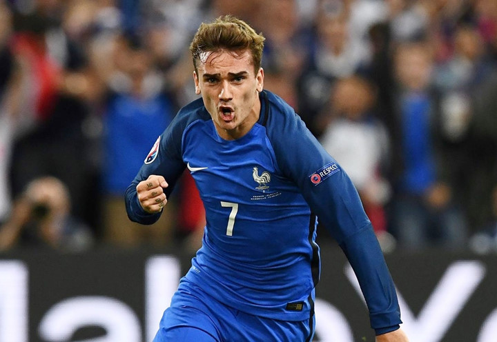 3. Antoine Griezmann (Pháp, Atletico): Là cầu thủ xuất sắc nhất EURO 2016. Tính từ năm 1984, anh là người đầu tiên ghi được 6 bàn trong một mùa EURO. 