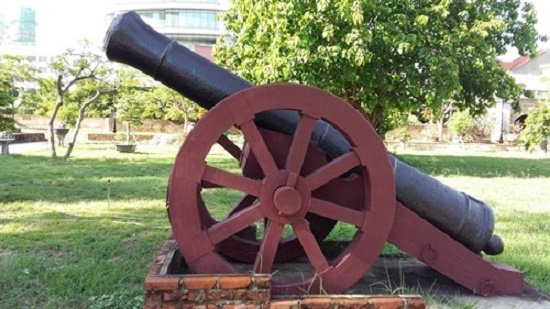 Used against French, Spanish: A 19th-century cannon on display at Da Nang City Museum. (Source: VNA) 