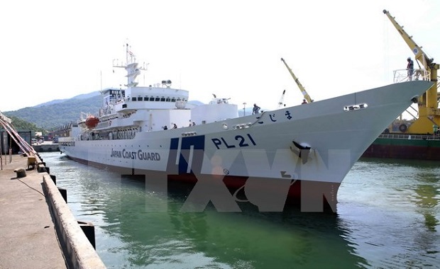 apan Coast Guard training ship KOJIMA docks at Tien Sa Port in the central city of Da Nang. (Photo: VNA)