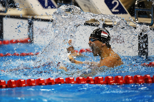 Joseph Schooling mang về cho Singapore tấm HC vàng đầu tiên tại Olympic Rio 2016.