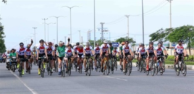 About 50 cyclists will join the “Cycle a Difference’ ride on September 1-3 (Photo: VNA)