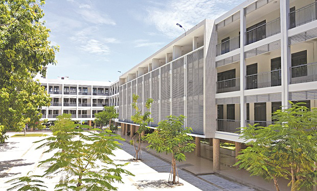  The newly-built Phan Chau Trinh Senior High School