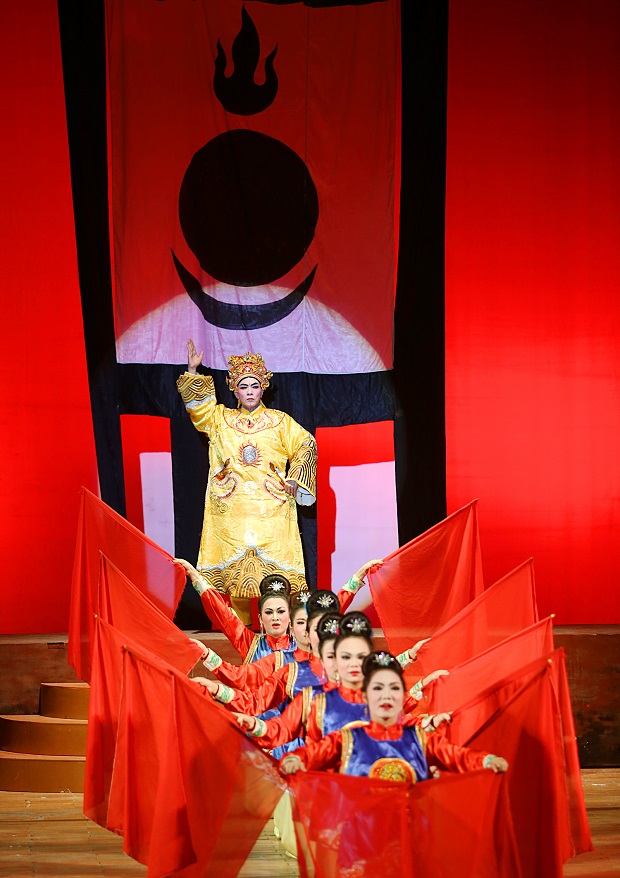 ‘Nuoc Non Cua Phat’ (A Buddhist Country) by the Dao Tan Tuong Theatre from Binh Dinh Province