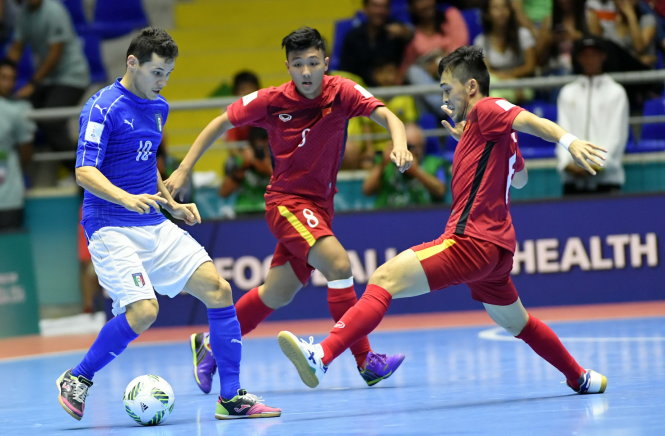 Đội tuyển futsal VN có trận đấu kiên cường trước Ý.