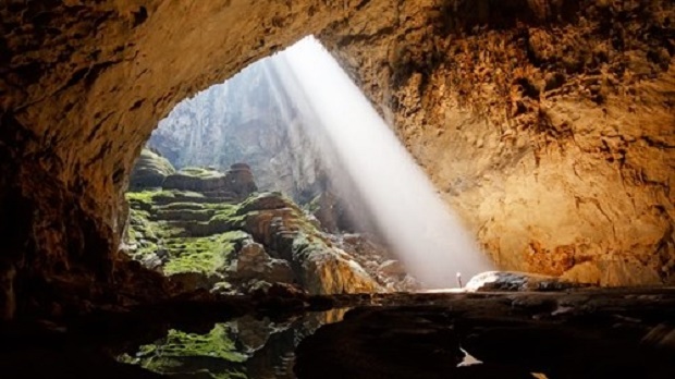 Son Doong Cave was named one of the most captivating caves on earth by National Geographic (Photo: news.nationalgeographic.com)