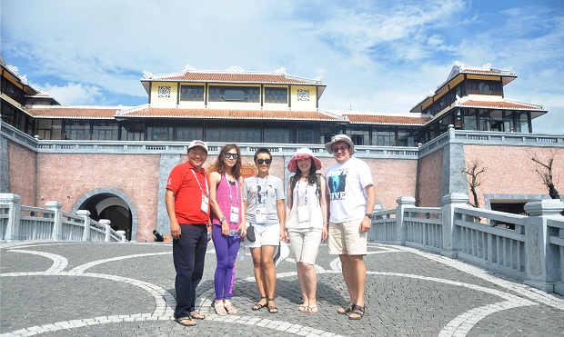 Mongolian reporters at Ba Na 