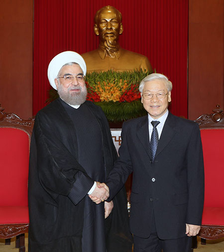 Tổng Bí thư Nguyễn Phú Trọng tiếp Tổng thống Cộng hòa Hồi giáo Iran Hassan Rouhani. 		  	     Ảnh: TTXVN