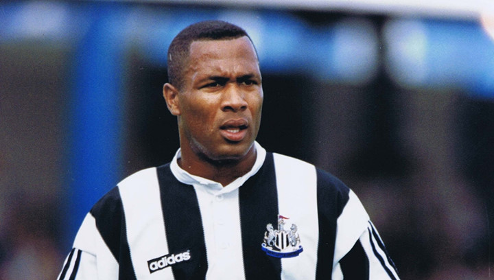 8. Les Ferdinand | QPR, Newcastle, Tottenham, West Ham, Leicester, Bolton | 149 bàn.