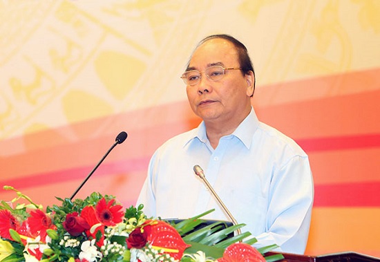 Prime Minister Nguyen Xuan Phuc at the meeting