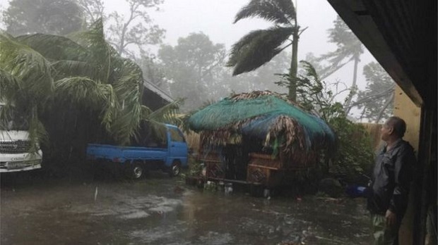 Powerful winds brought down power lines and tore of roofs 