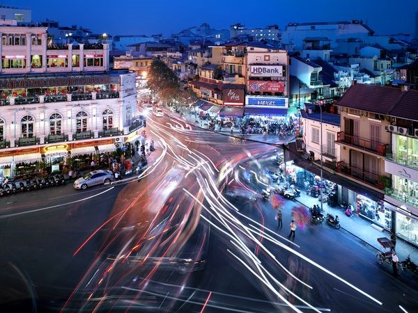 The downtown of Ha Noi. (Source: nationalgeographic.com)