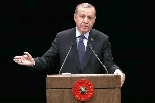 Tổng thống Thổ Nhĩ Kỳ Recep Tayyip Erdogan vẫn muốn “đặt một chỗ” ở EU nhưng cũng hướng đến Tổ chức Hợp tác Thượng Hải (SCO). 									                                   Ảnh: AFP