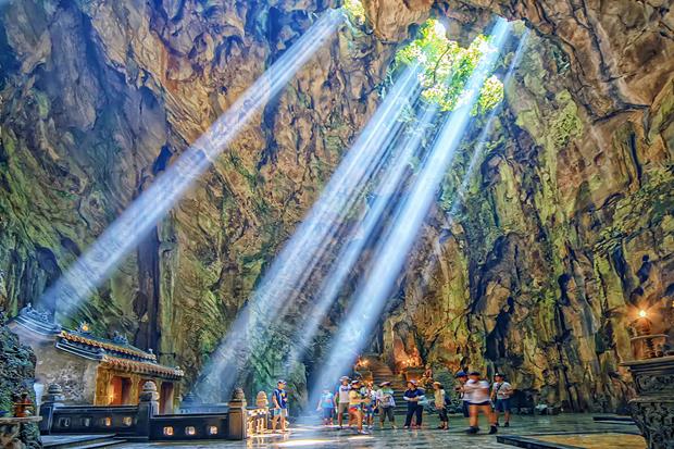  ‘Dong Huyen Khong’ (Huyen Khong Cave), …