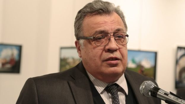 Đại sứ Nga Andrei Karlov (Ảnh: AP)