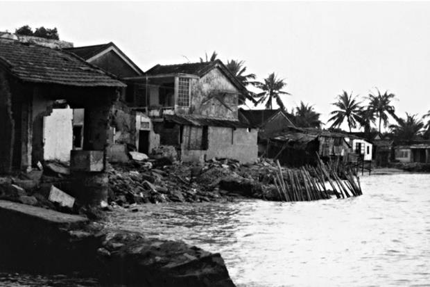 These old houses along the coast...