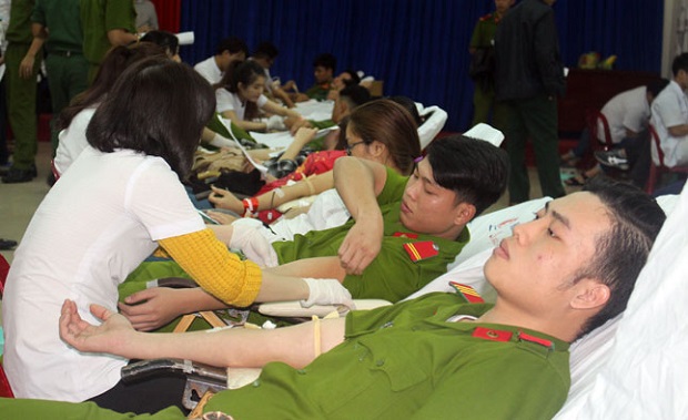 Volunteers donating blood